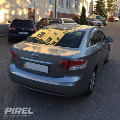 Toyota Avensis Rental