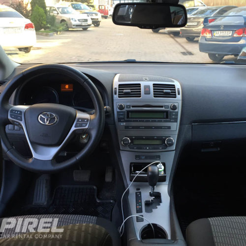 Toyota Avensis Rental