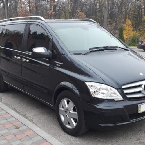 Car Rantal Mercedes Benz Viano