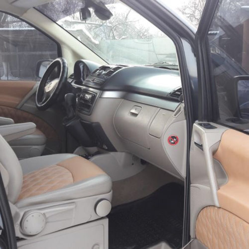 Car Rantal Mercedes Benz Viano