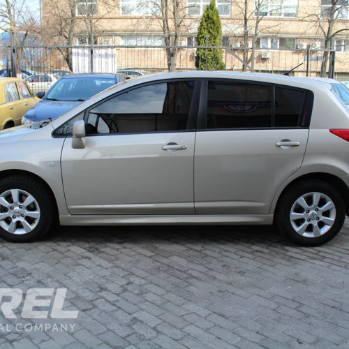 Car Rental Nissan Tiida