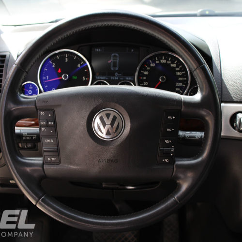 VW Touareg Car Rental