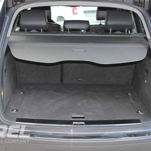 VW Touareg Car Rental