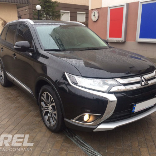 Car rental Mitsubishi Outlander