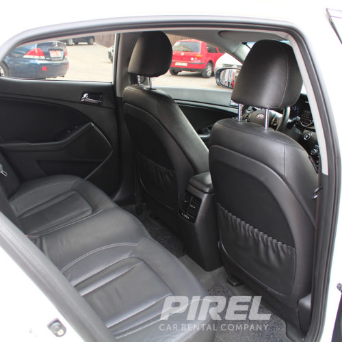 Car rental Kia Optima