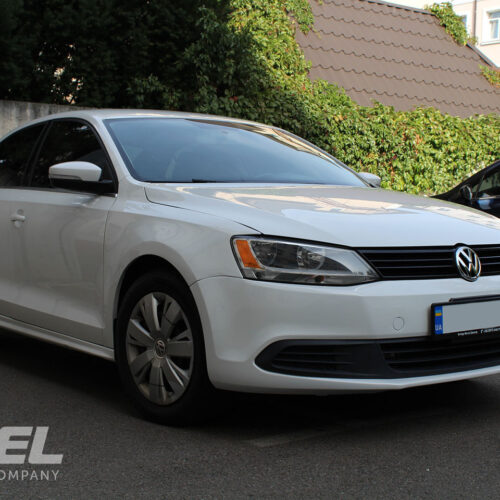 VW Jetta Pirel Car Rantal Ukraine
